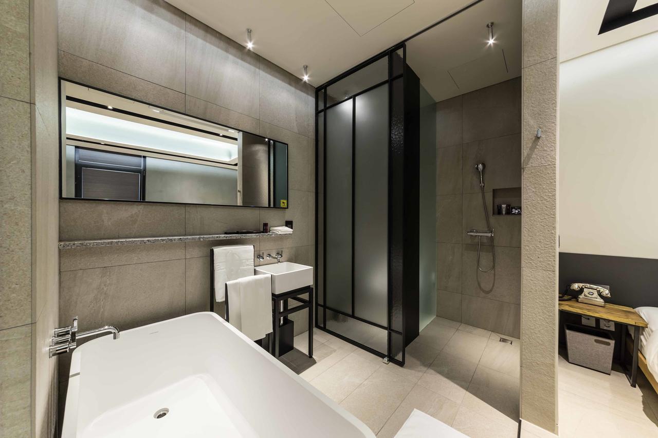 Hotel The Artist Dongdaemun Seoul Bagian luar foto
